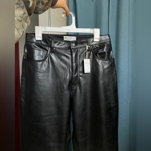 BNWT Abercrombie and Fitch Vegan Leather 90s Straight Pant